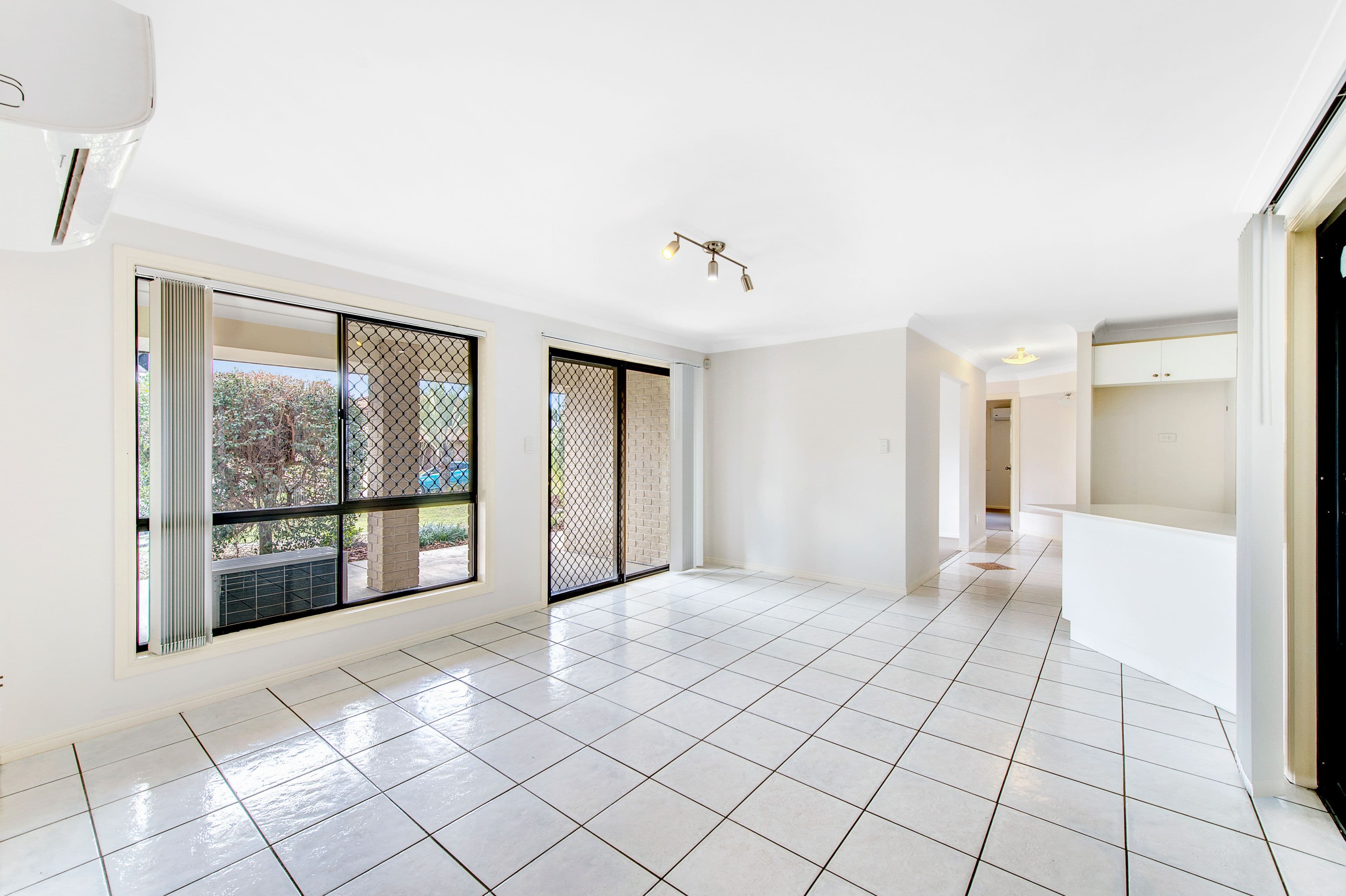 97 Halleys Crescent, Bridgeman Downs QLD 4035, Bridgeman Downs - Thumbnail 4