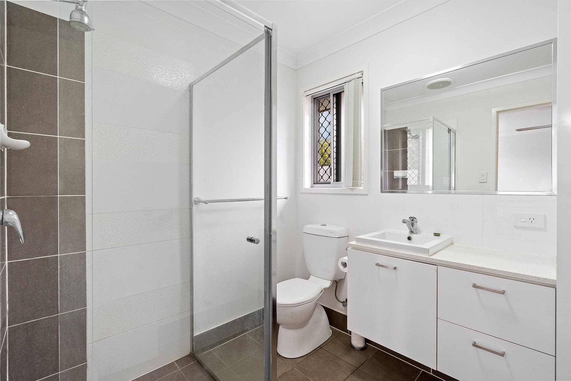 51 Clearwater Street, Bethania QLD 4205, Bethania - Thumbnail 6