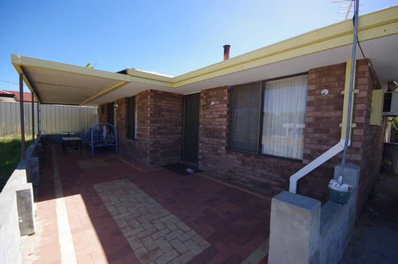 67 Gossamer Avenue, MIRRABOOKA WA 6061, Mirrabooka - Image 1