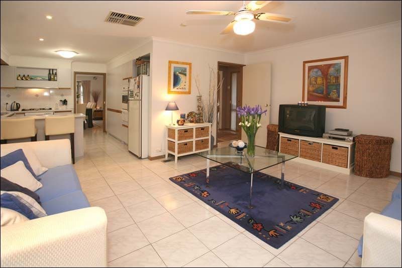 8 Nicholas Court, LYSTERFIELD VIC 3156, Lysterfield - Thumbnail 5