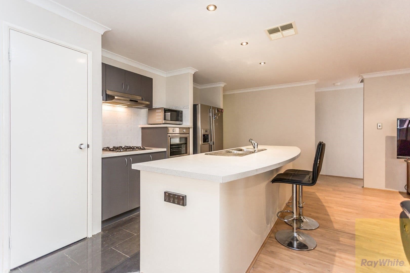 62 Portwine Avenue, Byford WA 6122, Byford - Thumbnail 2