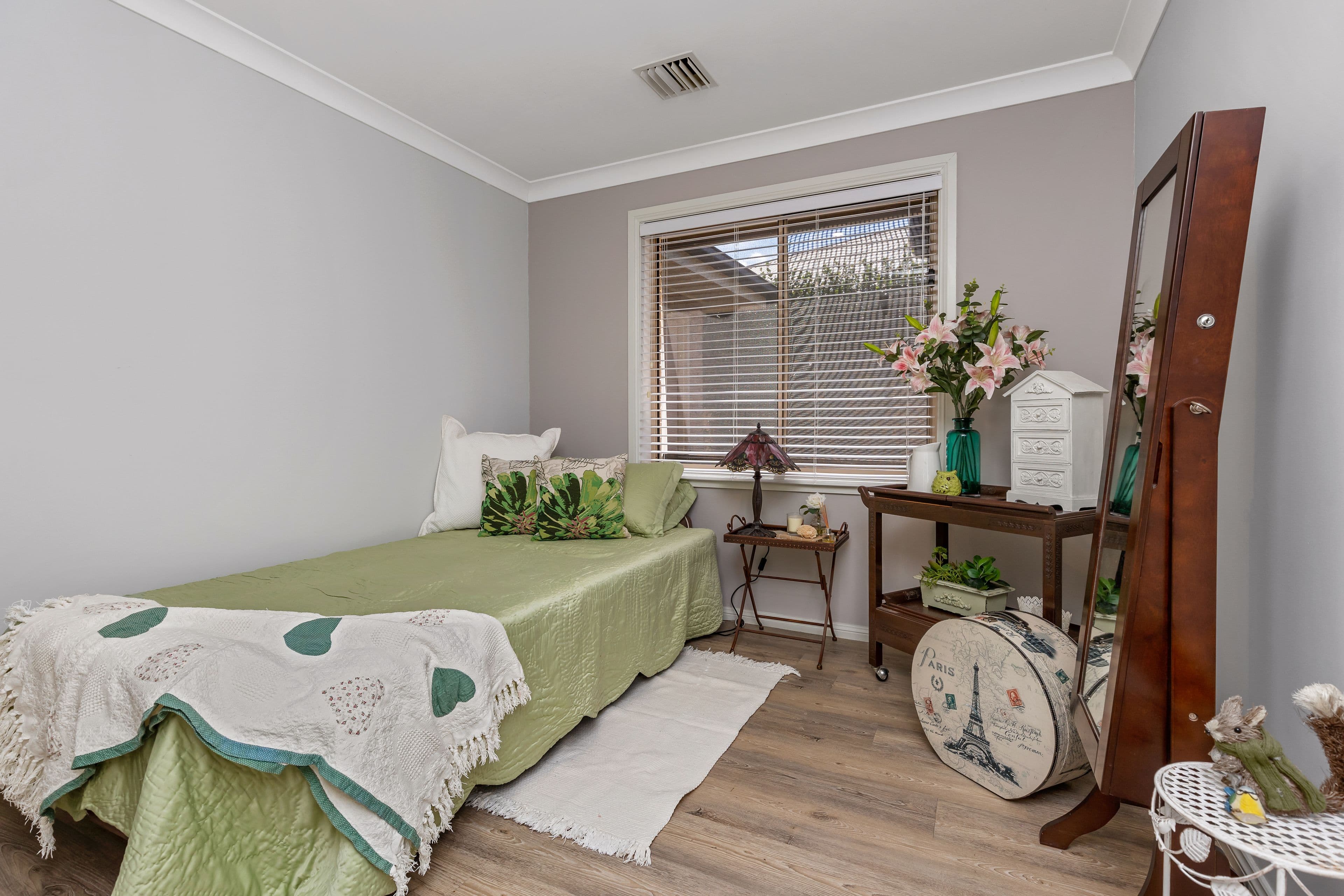 1 Raeburn Crescent, Lake Albert NSW 2650, Lake Albert - Thumbnail 7