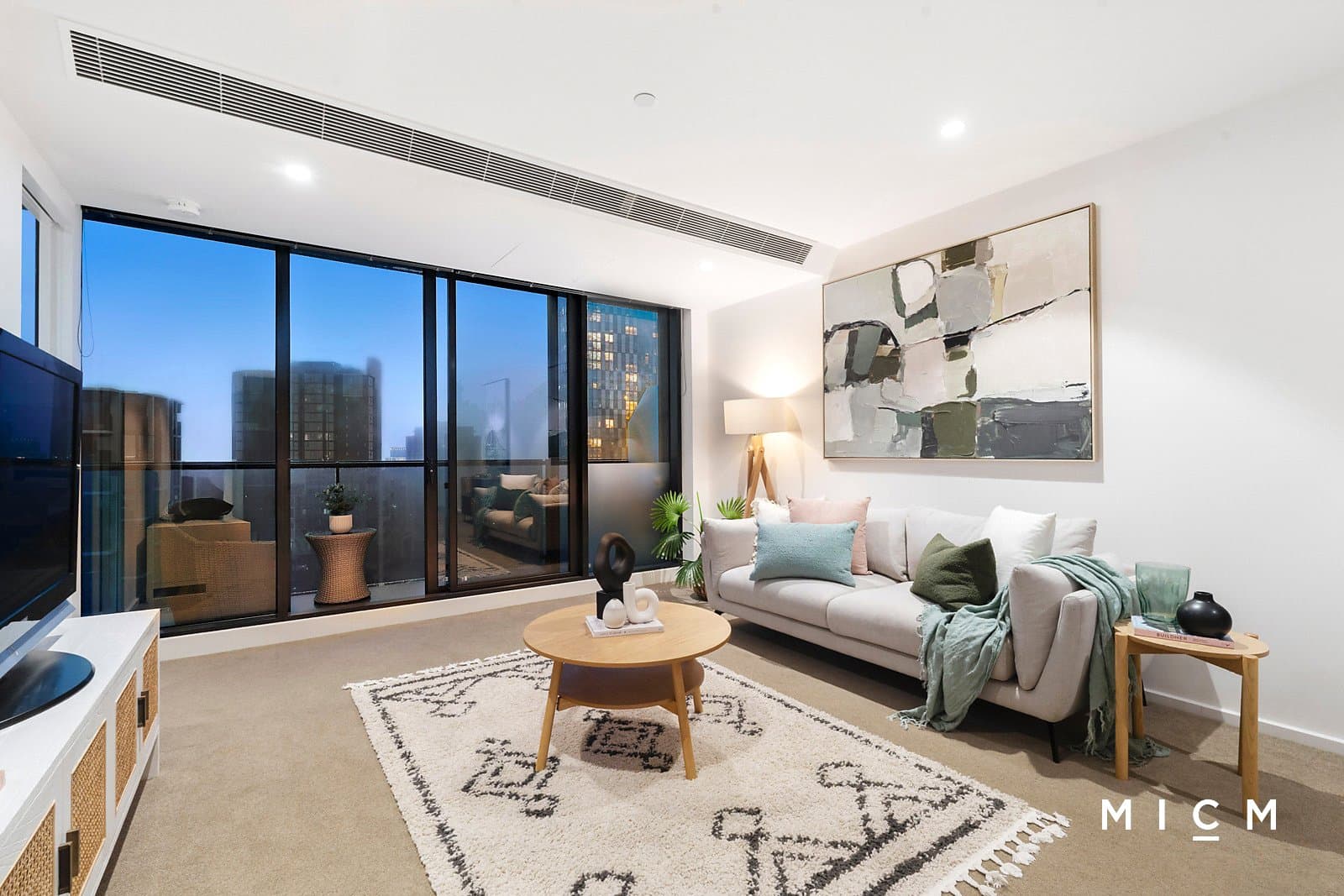 4301/1 Balston Street, Southbank - Thumbnail 2