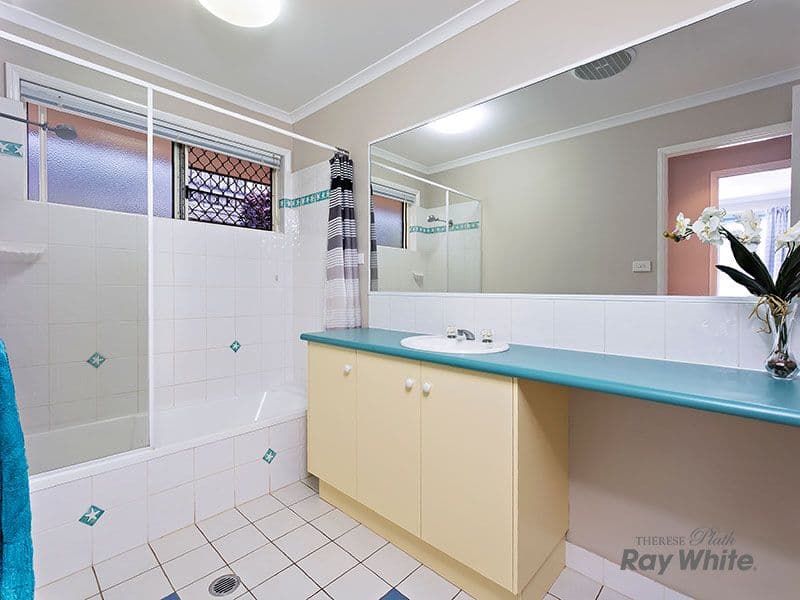 35 Herald Street, BENTLEY PARK QLD 4869, Bentley Park - Thumbnail 7
