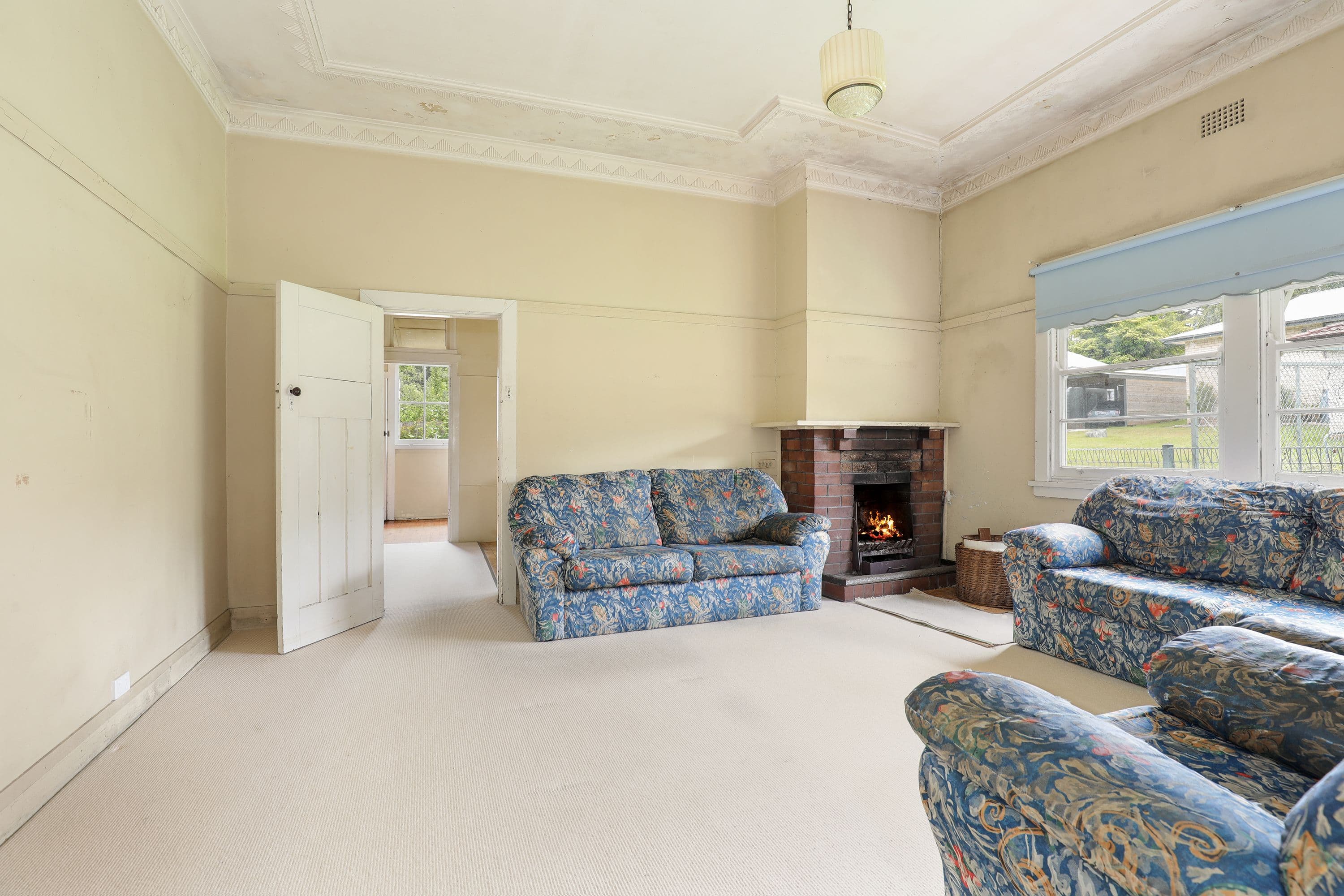 15 Edwin Lane, Katoomba NSW 2780, Katoomba - Thumbnail 2