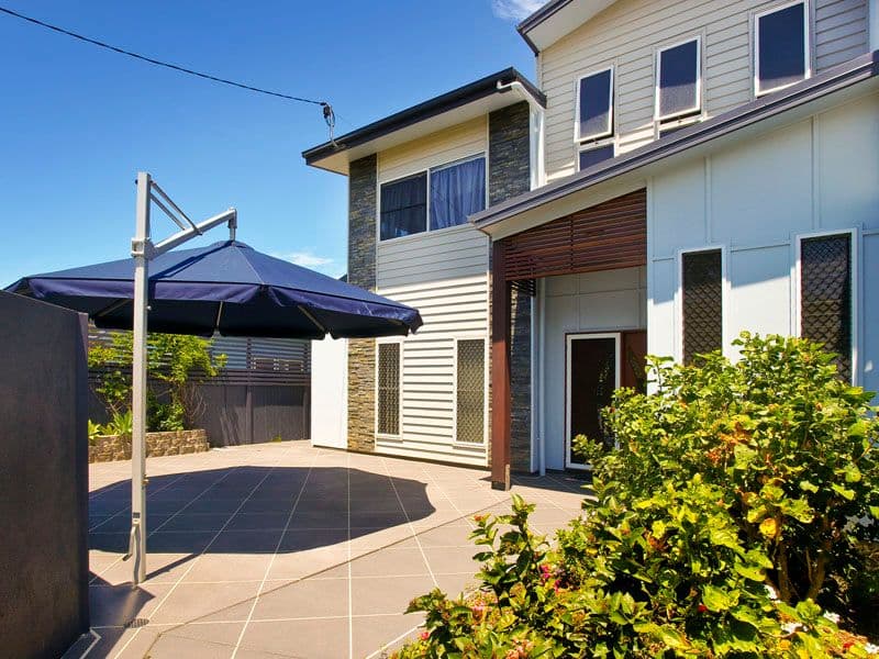 7 Bradley Road, CLONTARF QLD 4019, Clontarf - Thumbnail 2