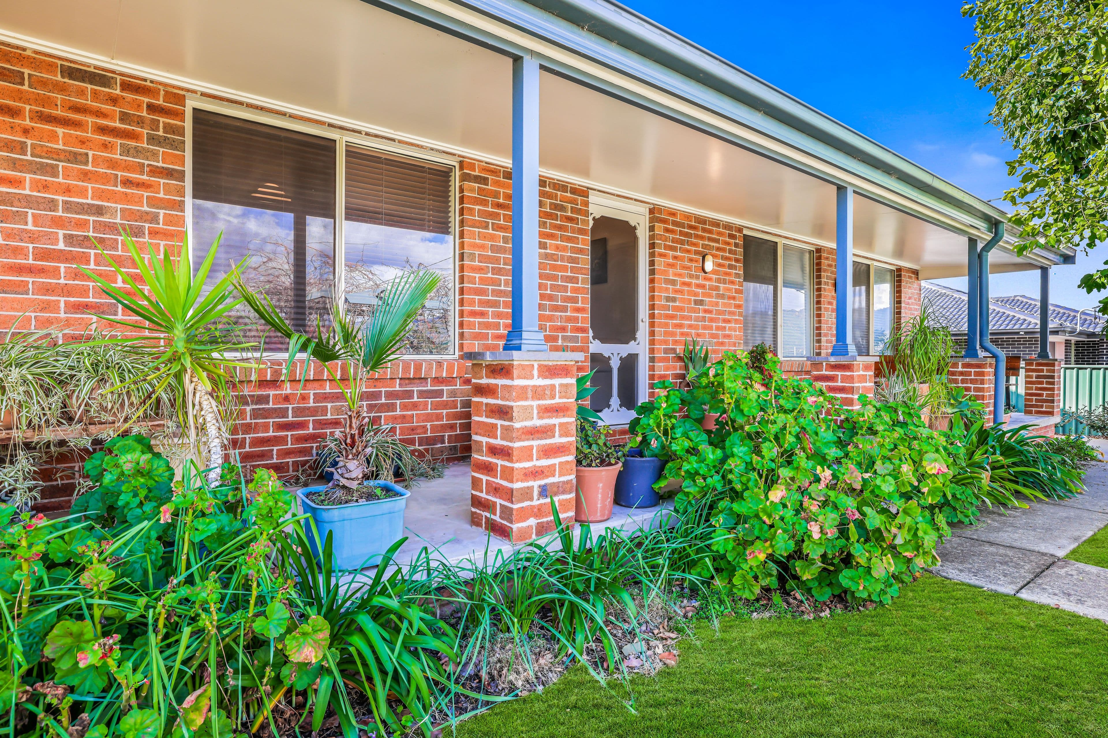 17 Leonora Crescent, Kootingal NSW 2352, Kootingal - Image 1