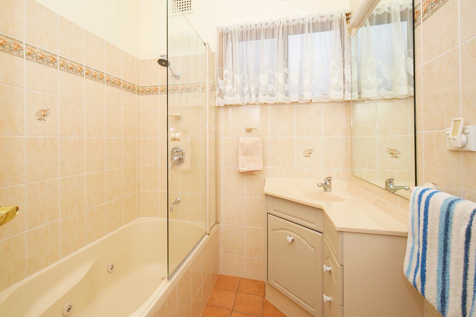 23 Waratah Street, Kahibah NSW 2290, Kahibah - Thumbnail 6
