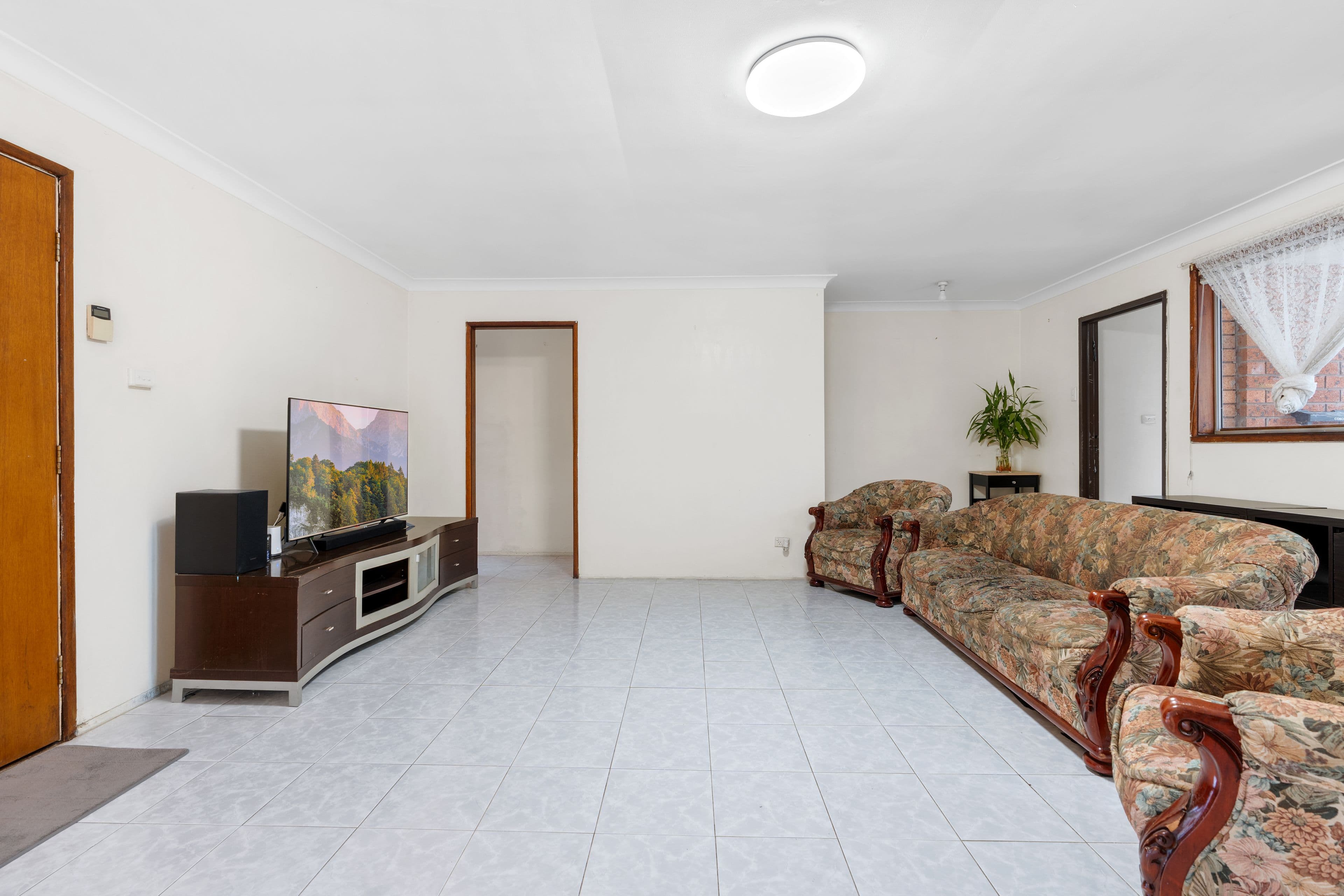 3 Salisbury Street, Canley Heights NSW 2166, Canley Heights - Thumbnail 3