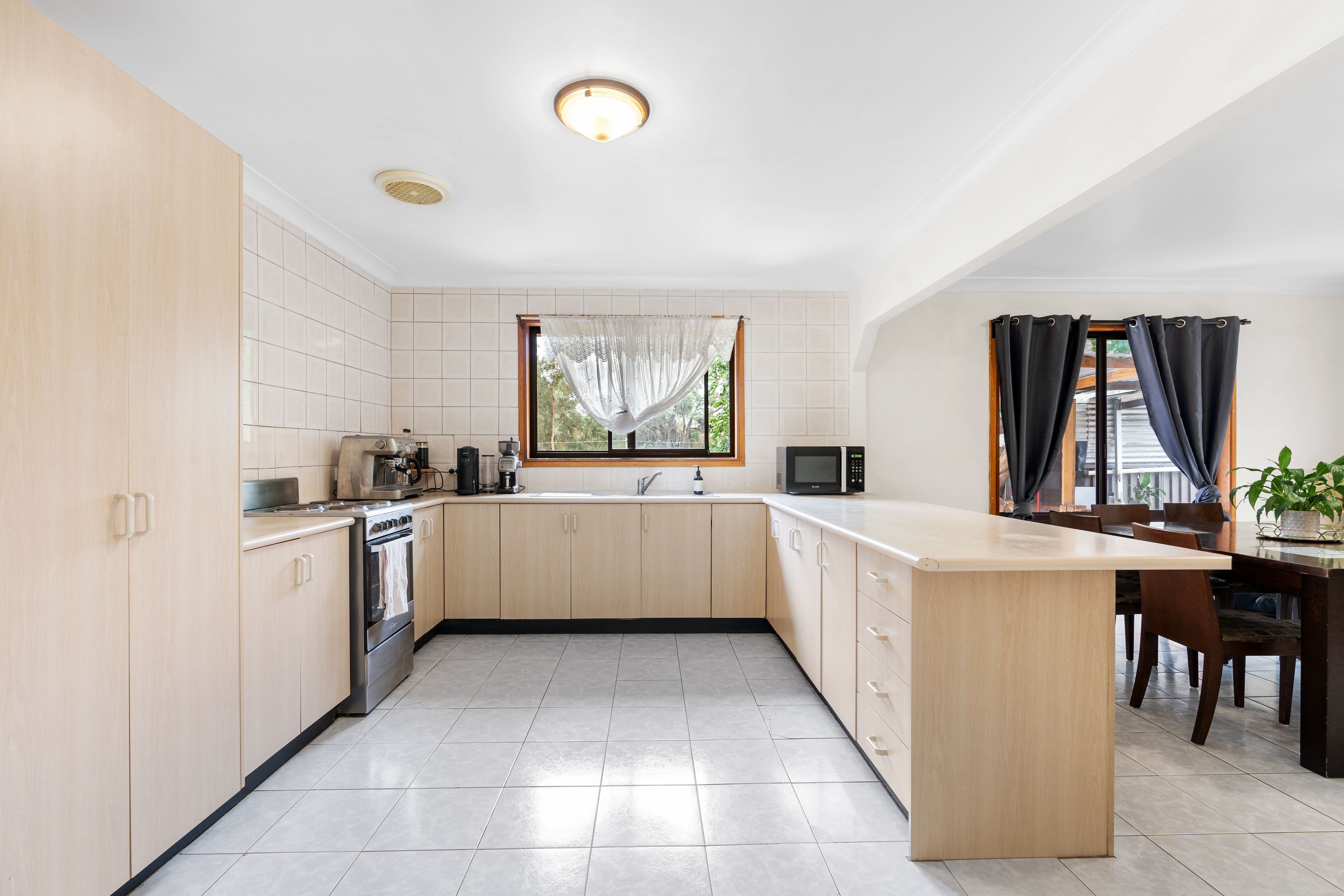 3 Salisbury Street, Canley Heights NSW 2166, Canley Heights - Thumbnail 6