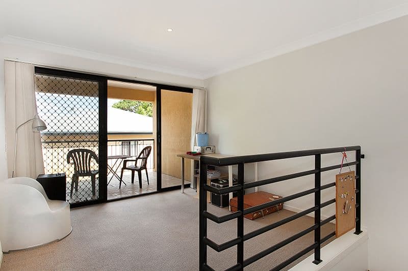 10 Lambton Street, ANNERLEY QLD 4103, Annerley - Thumbnail 5