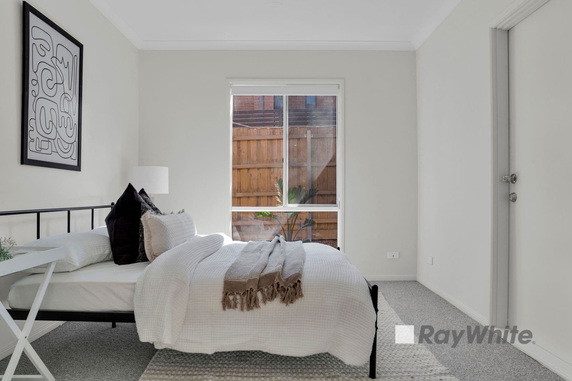 19 Kuranda Crescent, Berwick VIC 3806, Berwick - Thumbnail 5