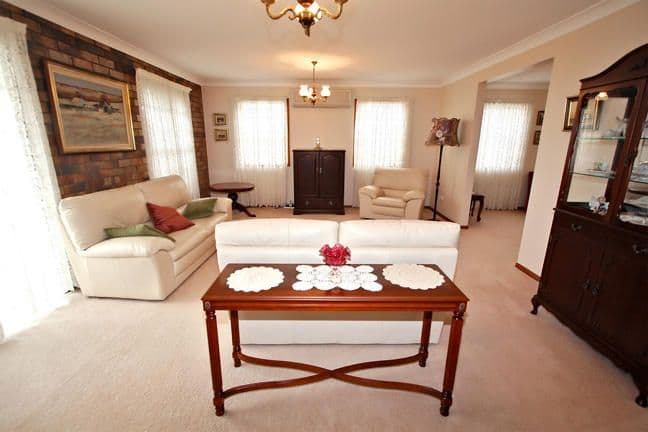 8 Burgundy Street, CARSELDINE QLD 4034, Carseldine - Thumbnail 2