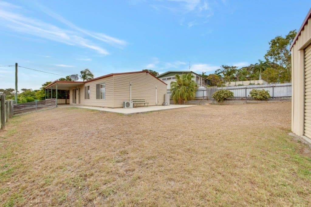 17 Erin Close, New Auckland QLD 4680, New Auckland - Thumbnail 5