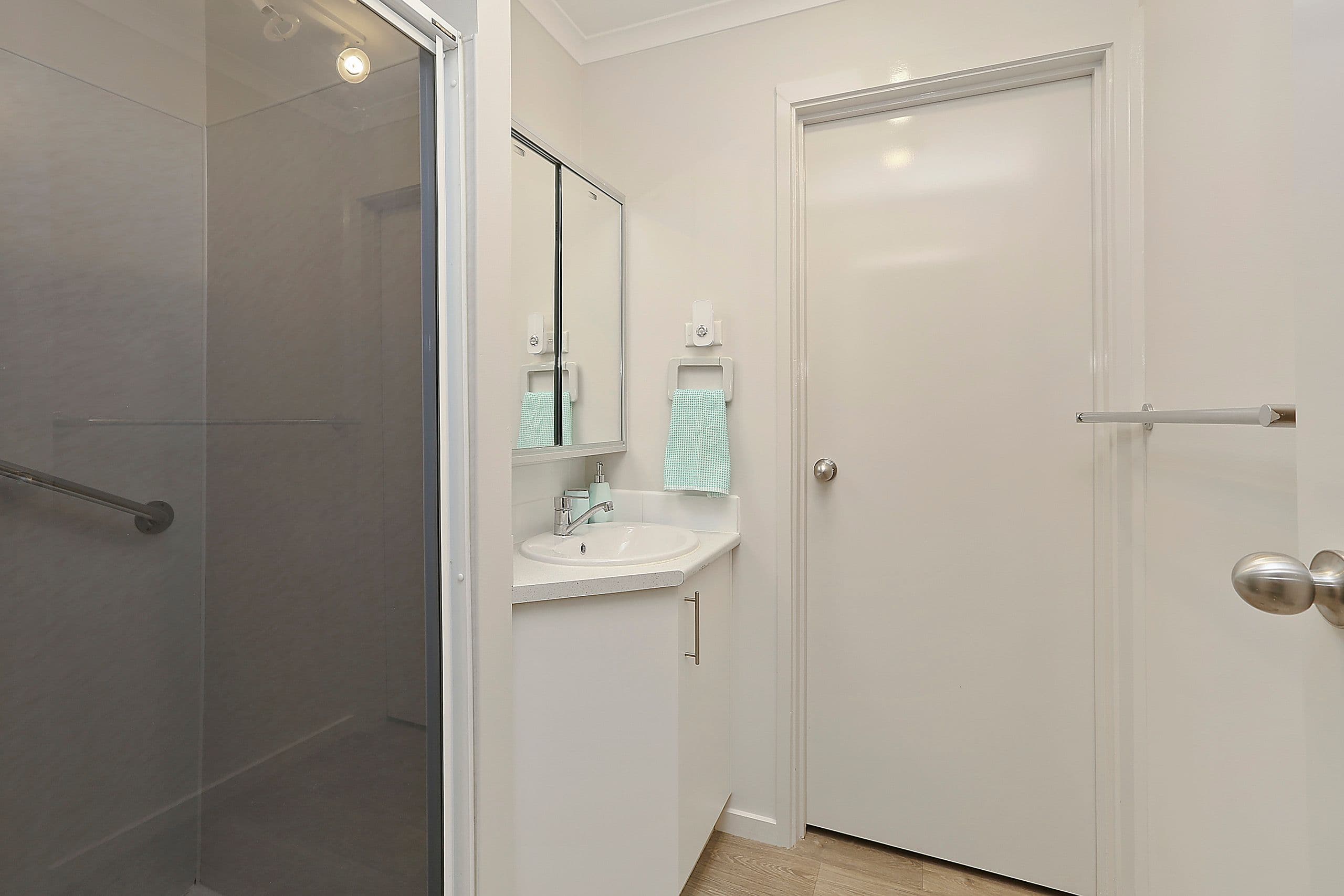 45 Vanessa Avenue, Highton VIC 3216, Highton - Thumbnail 4