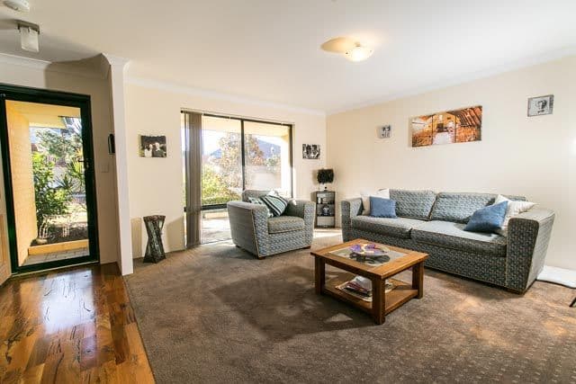 21 Cleland Crescent, Baldivis WA 6171, Baldivis - Thumbnail 2