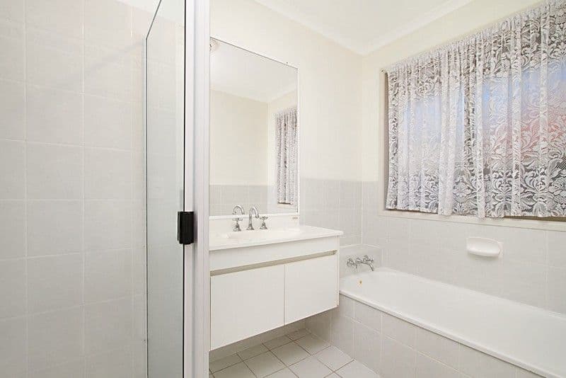 33 Tansey Drive, TANAH MERAH QLD 4128, Tanah Merah - Thumbnail 8