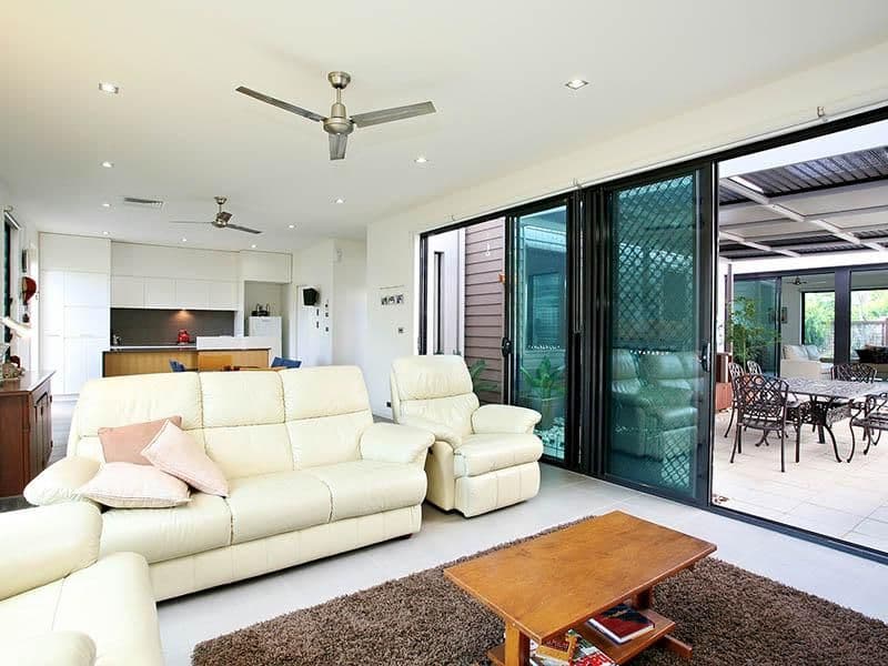 29 Shore Crescent, BULIMBA QLD 4171, Bulimba - Thumbnail 2
