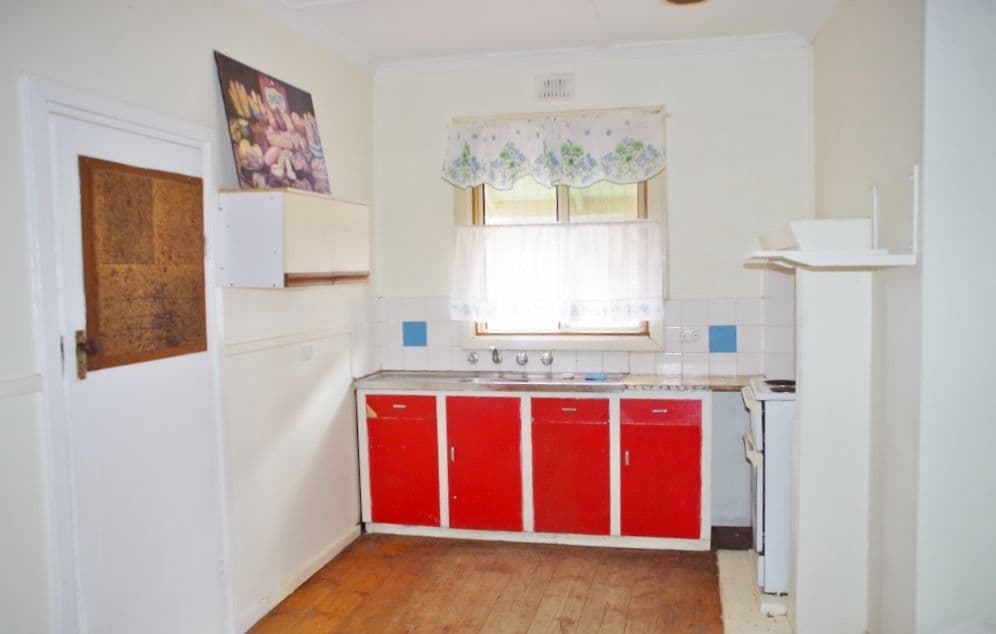 37 Railway Terrace, Renmark SA 5341, Renmark - Thumbnail 4