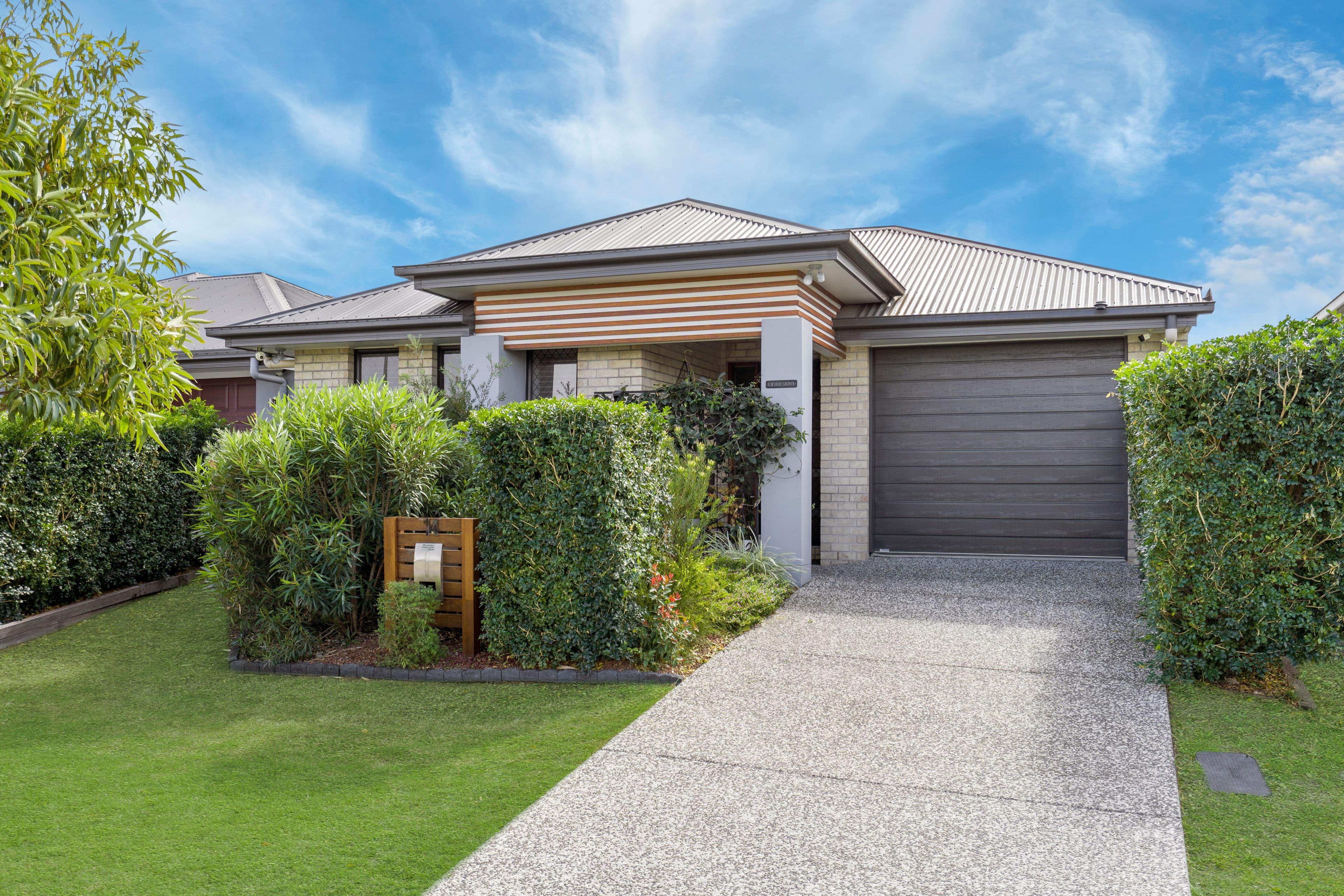 14 Coralina Crescent, Logan Reserve QLD 4133, Logan Reserve - Thumbnail 2