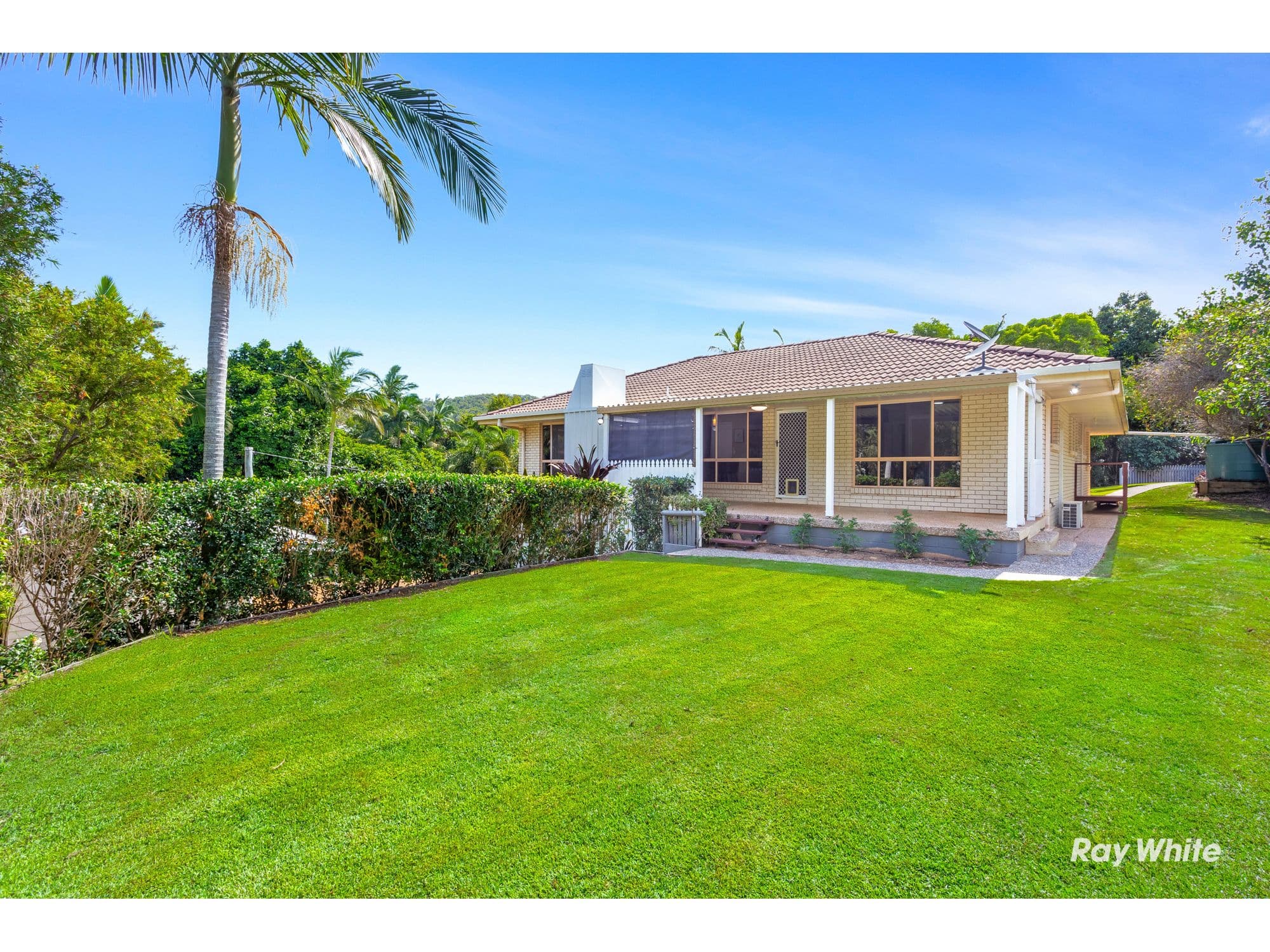 5 Bradford Avenue, Pacific Heights QLD 4703, Pacific Heights - Thumbnail 3