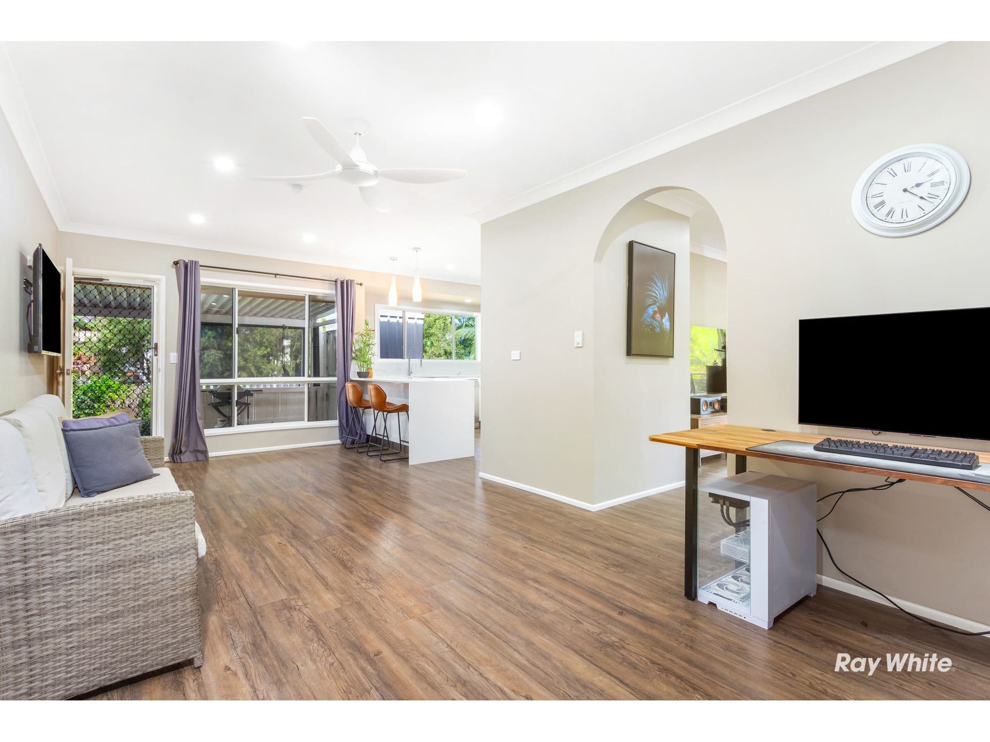 5 Bradford Avenue, Pacific Heights QLD 4703, Pacific Heights - Thumbnail 4