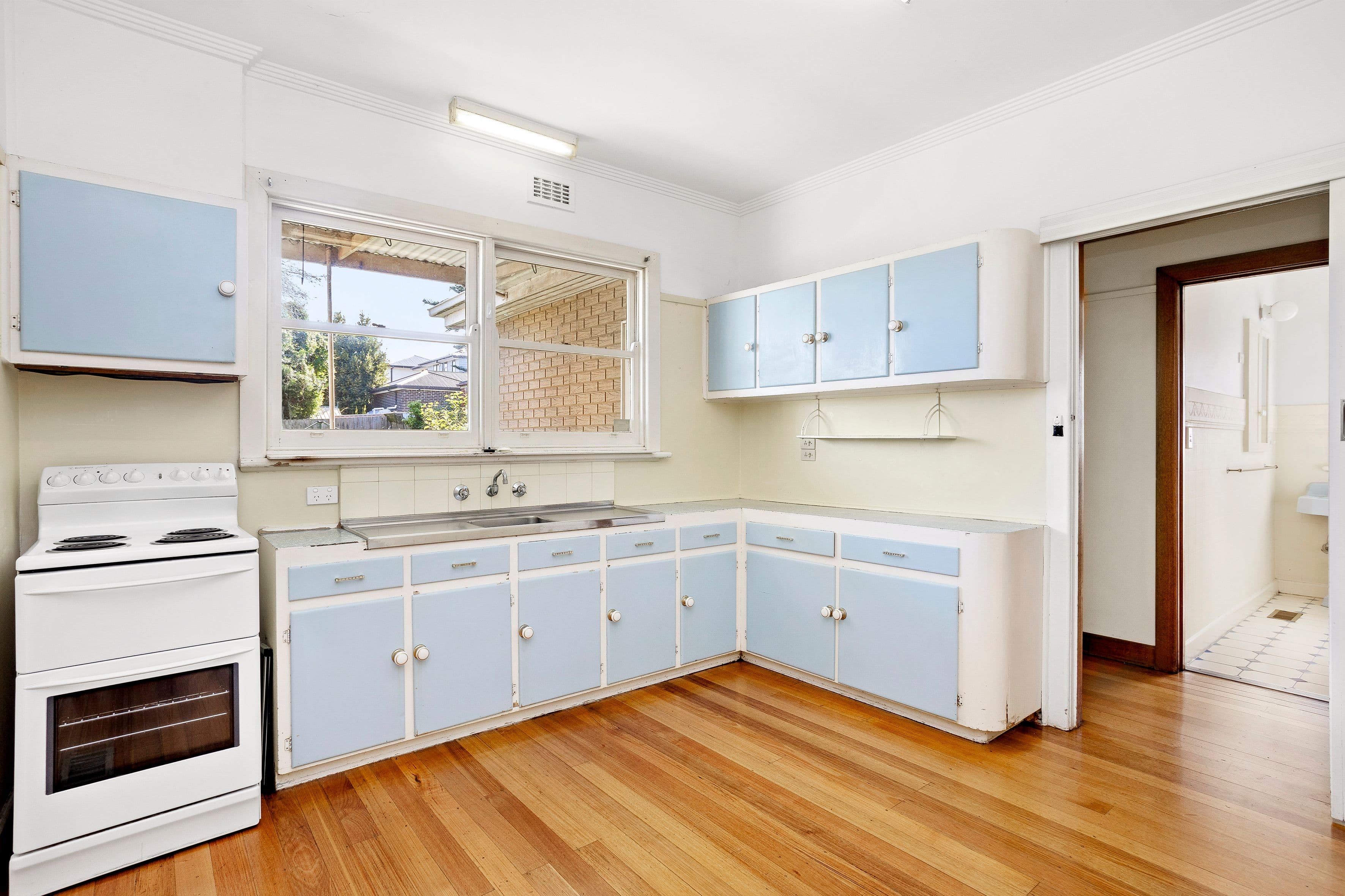 10 Kennedy Street, Glenroy VIC 3046, Glenroy - Thumbnail 5