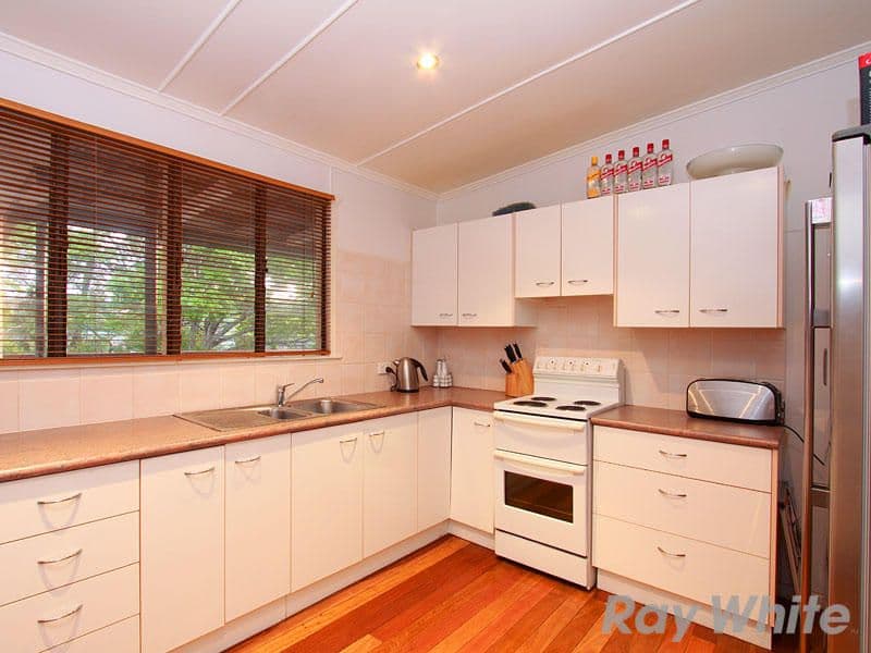 17 Nevin Street, ASPLEY QLD 4034, Aspley - Thumbnail 5