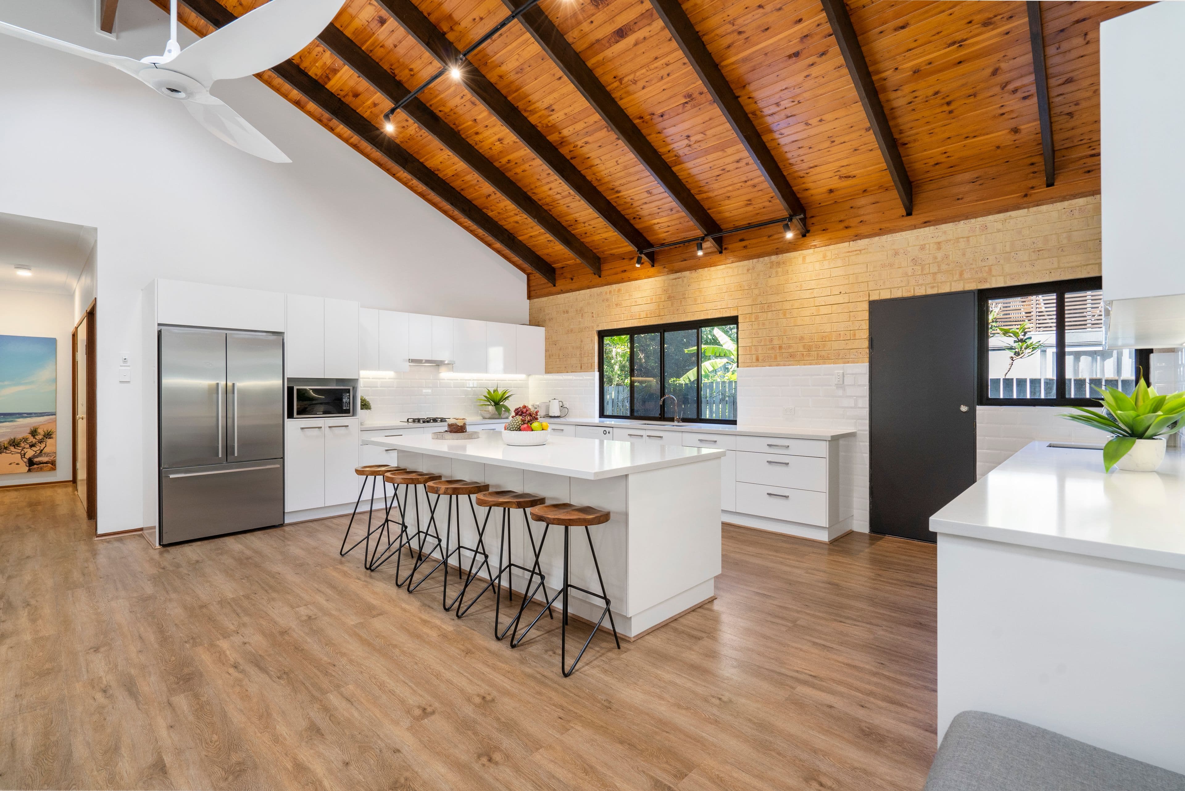 13 Bambara Street, Point Lookout QLD 4183, Point Lookout - Thumbnail 3
