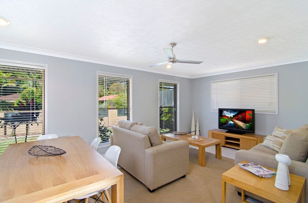 9 Mirreen Drive, TUGUN QLD 4224, Tugun - Thumbnail 2