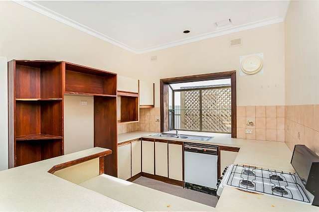 6 Lillian Street, FINDON SA 5023, Findon - Thumbnail 2