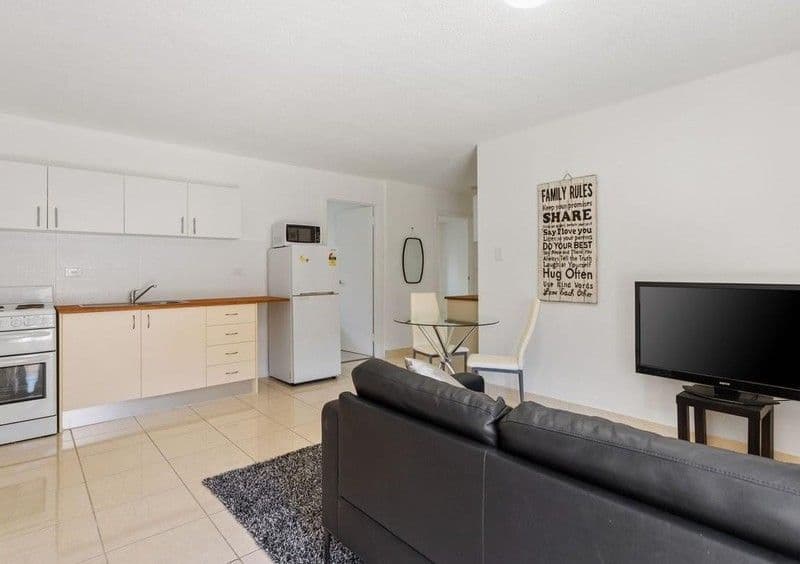 34 Peninsular Drive, Surfers Paradise QLD 4217, Surfers Paradise - Thumbnail 4