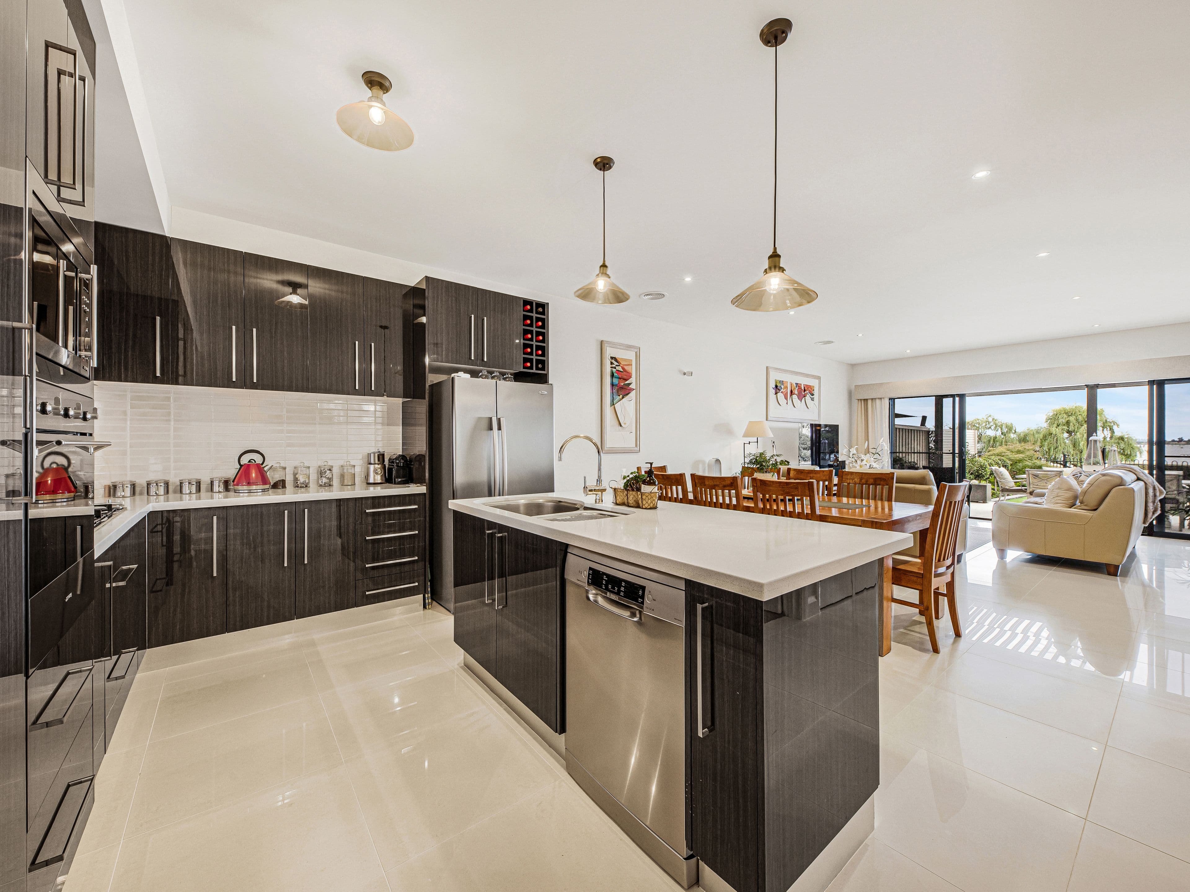 10 Luton Drive, Yarrawonga VIC 3730, Yarrawonga - Thumbnail 2