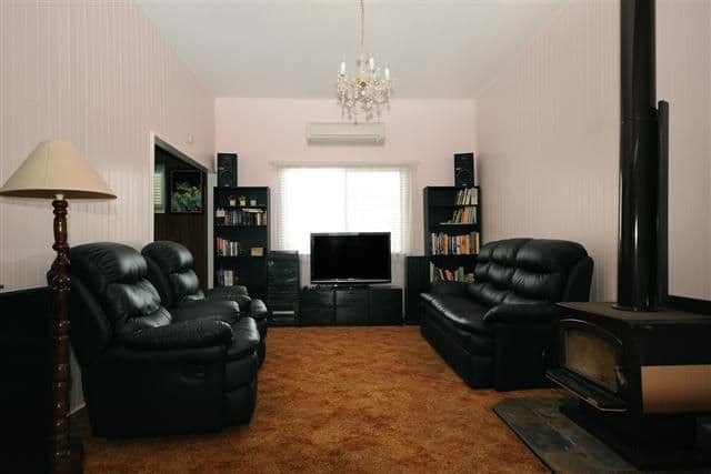 2a Lendrum Street, NEWTOWN QLD 4350, Newtown - Thumbnail 4