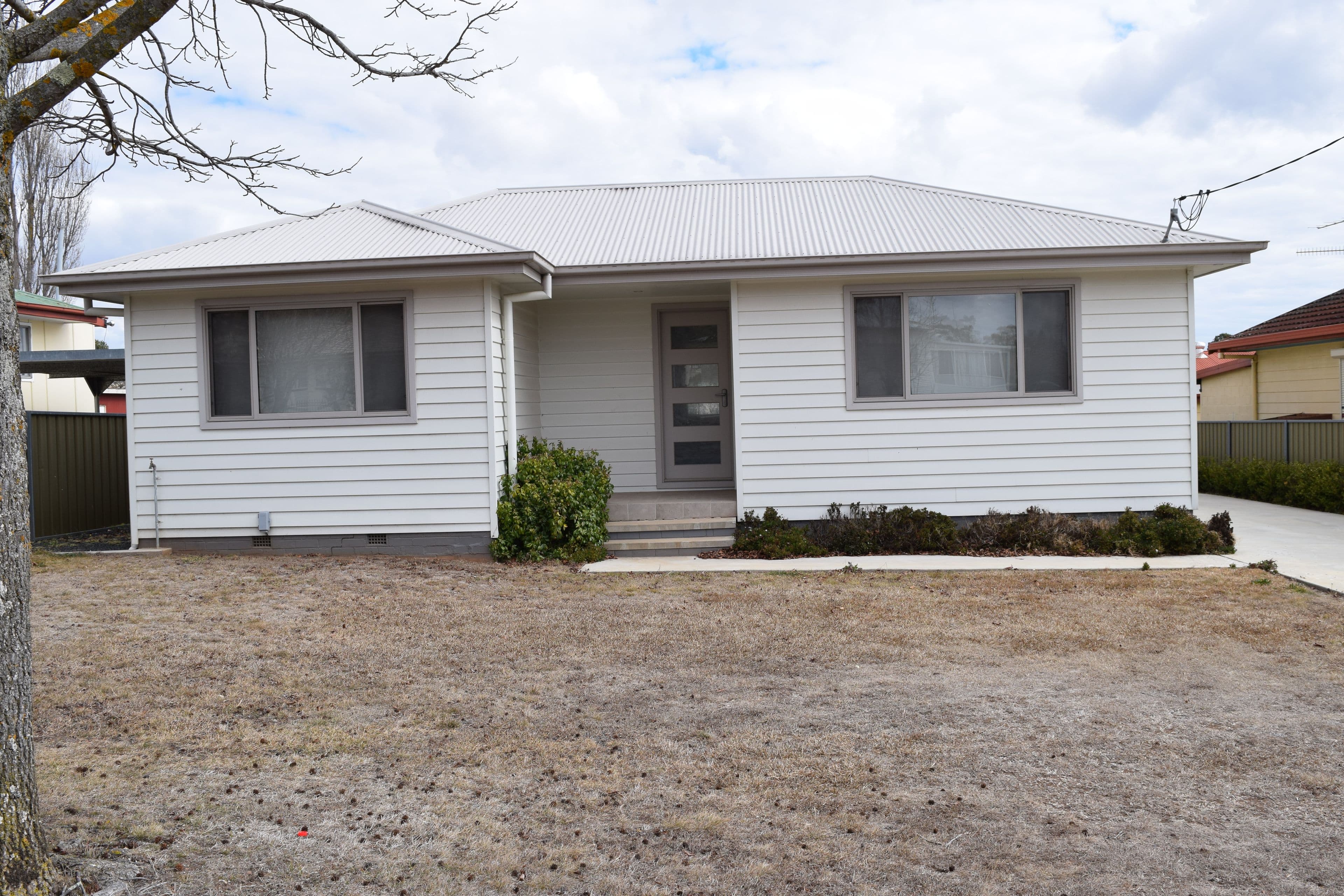42 Prisk Street, Guyra NSW 2365, Guyra - Image 1