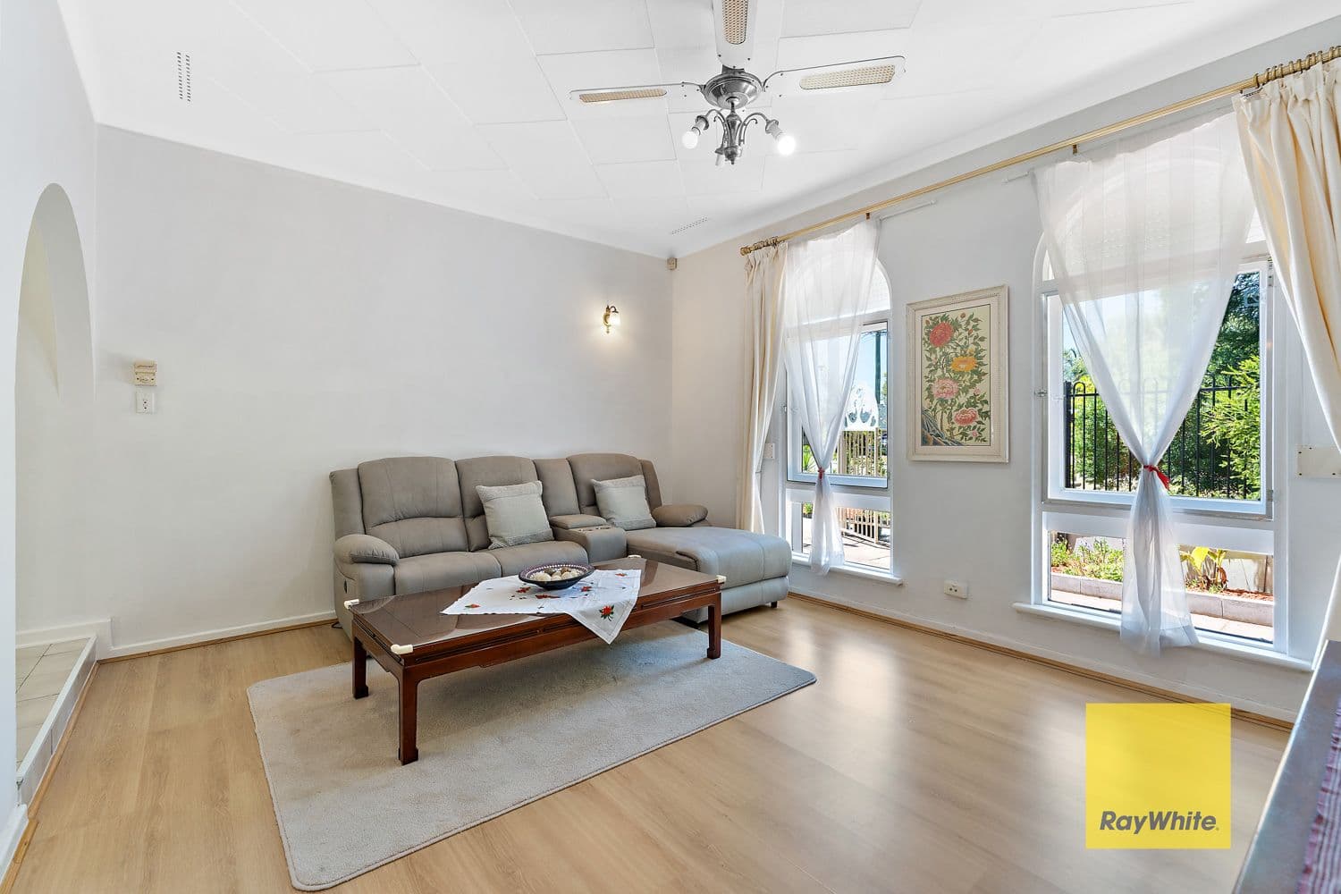 15 Pembury Road, Thornlie WA 6108, Thornlie - Thumbnail 3