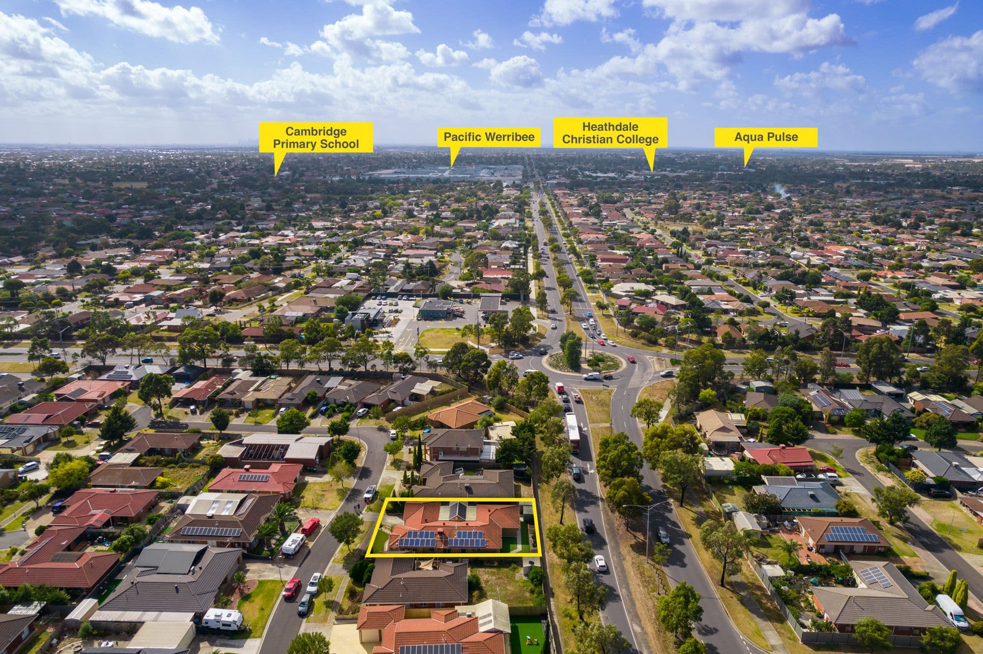 30 Mirabella Close, Werribee VIC 3030, Werribee - Thumbnail 2