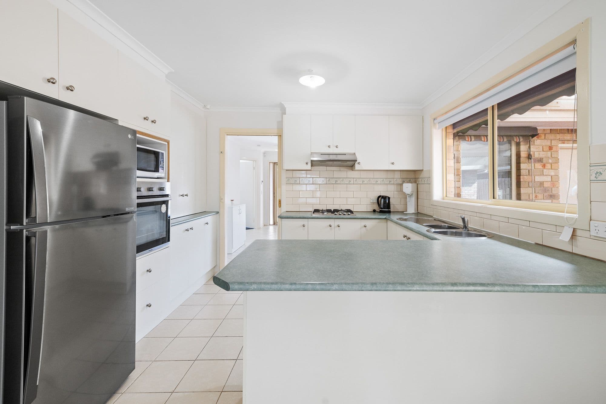 30 Mirabella Close, Werribee VIC 3030, Werribee - Thumbnail 7