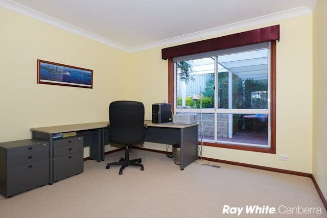 8 Burtt Crescent, CALWELL ACT 2905, Calwell - Thumbnail 8