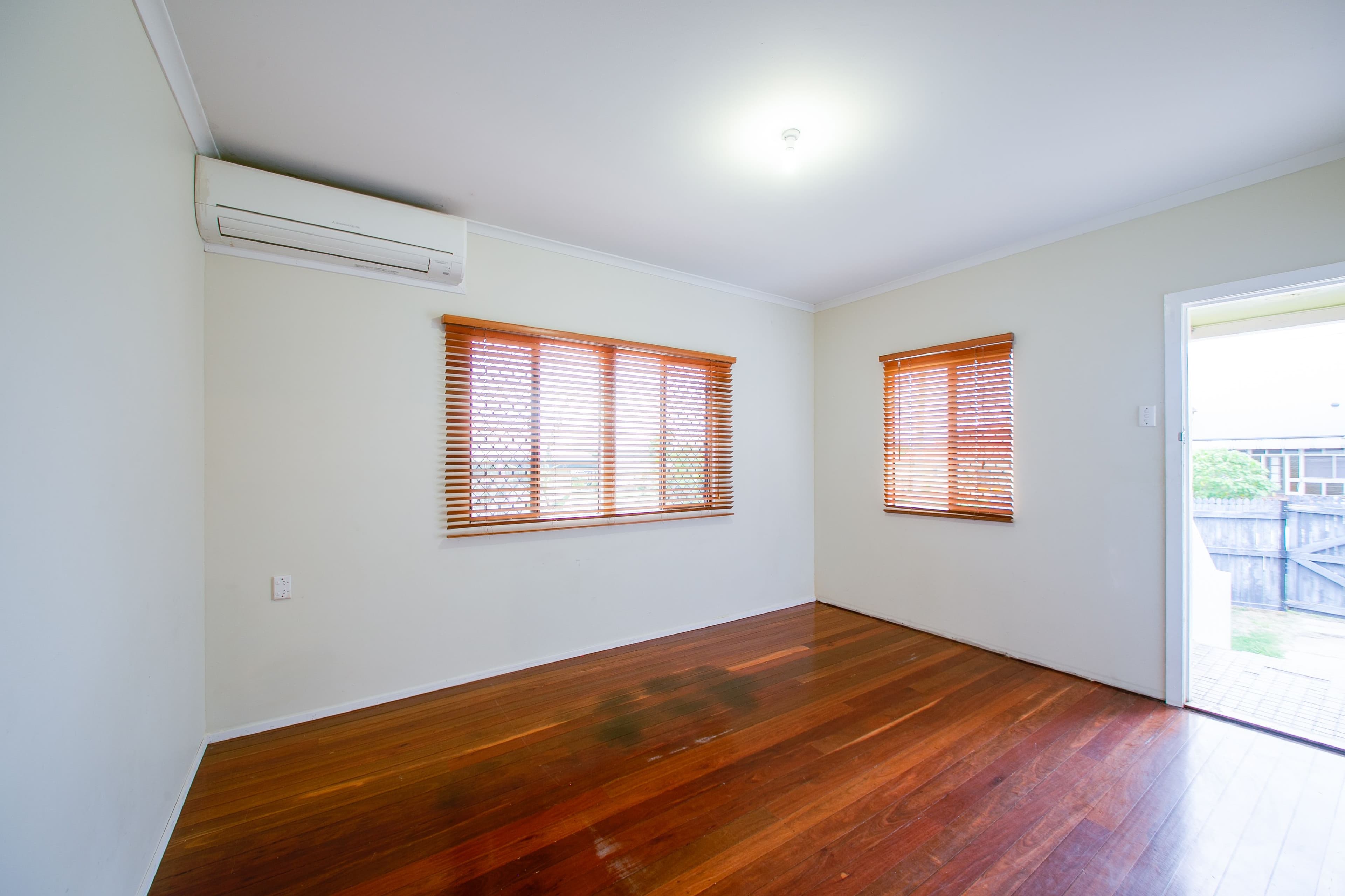26 Stuart Street, Eastern Heights QLD 4305, Eastern Heights - Thumbnail 4