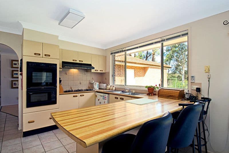6 Kenneth Place, DURAL NSW 2158, Dural - Thumbnail 4