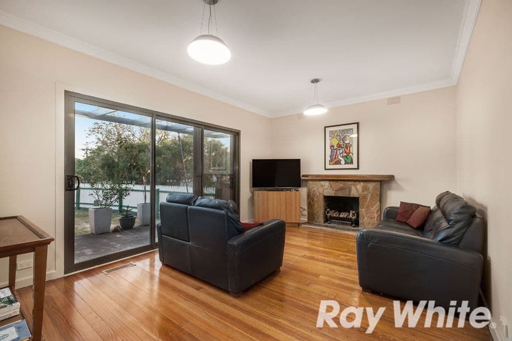 17 Hill Court, Macleod VIC 3085, Macleod - Thumbnail 3