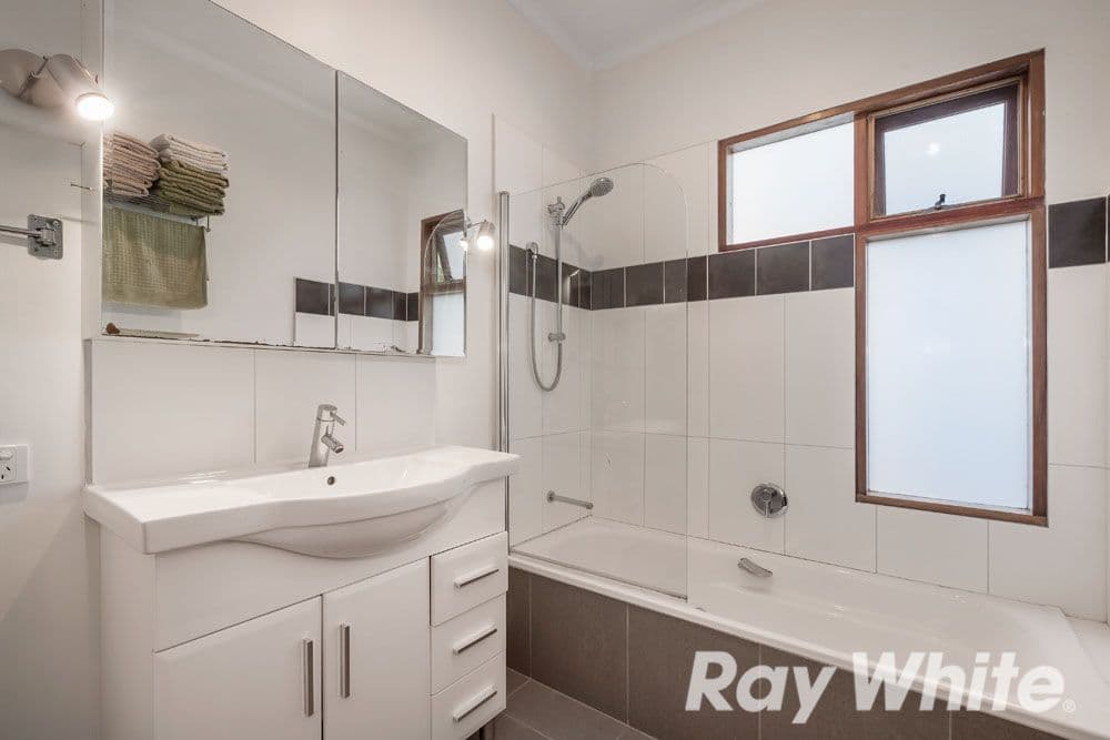 17 Hill Court, Macleod VIC 3085, Macleod - Thumbnail 5