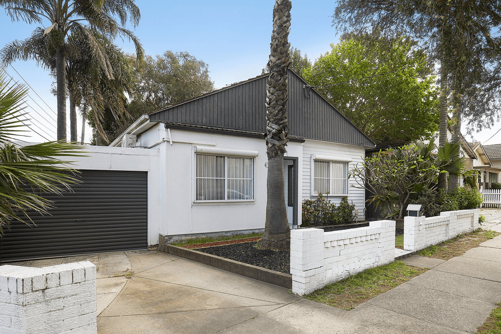 43 Innesdale Road, Wolli Creek NSW 2205, Wolli Creek - Image 1