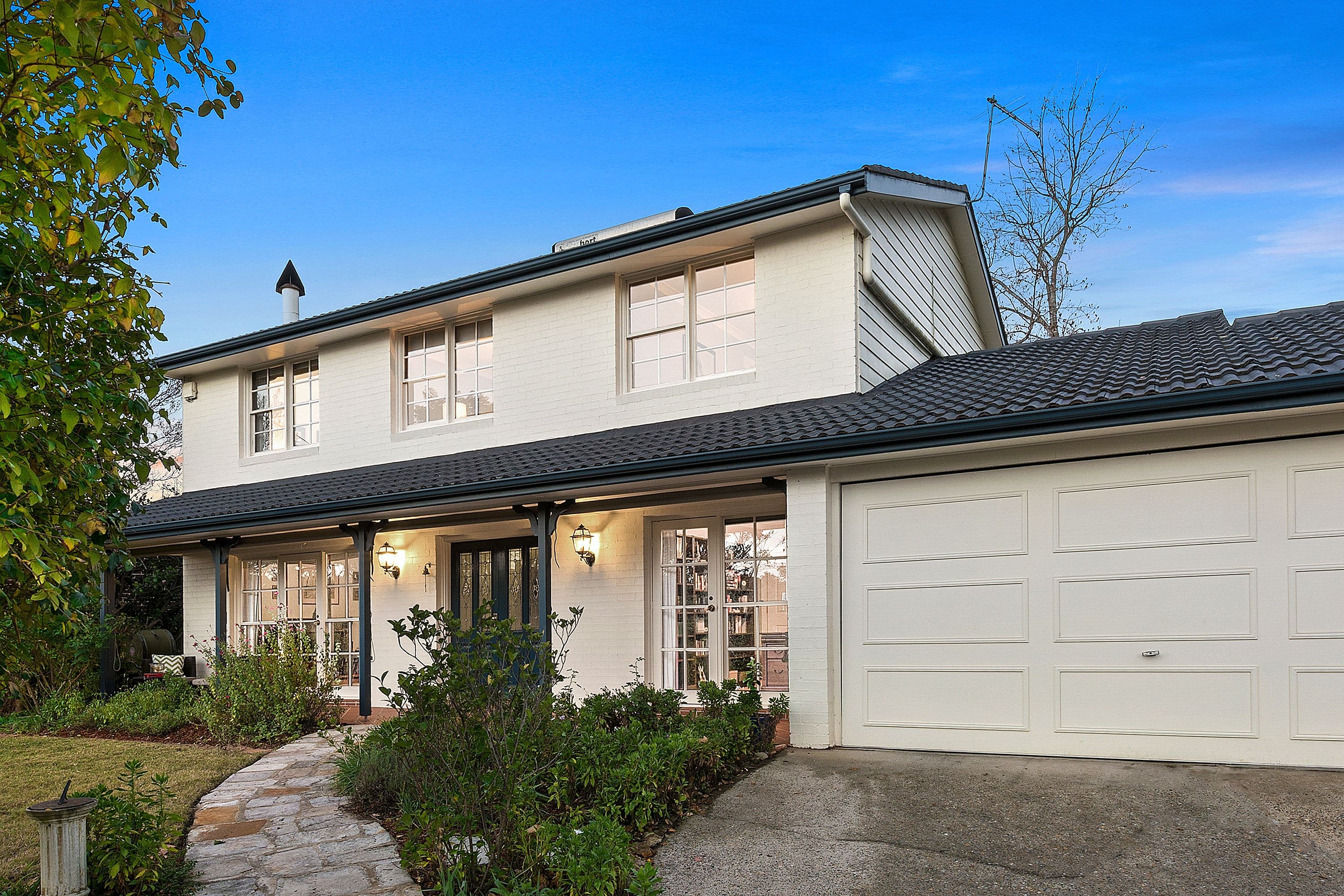 12 Silver Crescent, Westleigh - Image 1