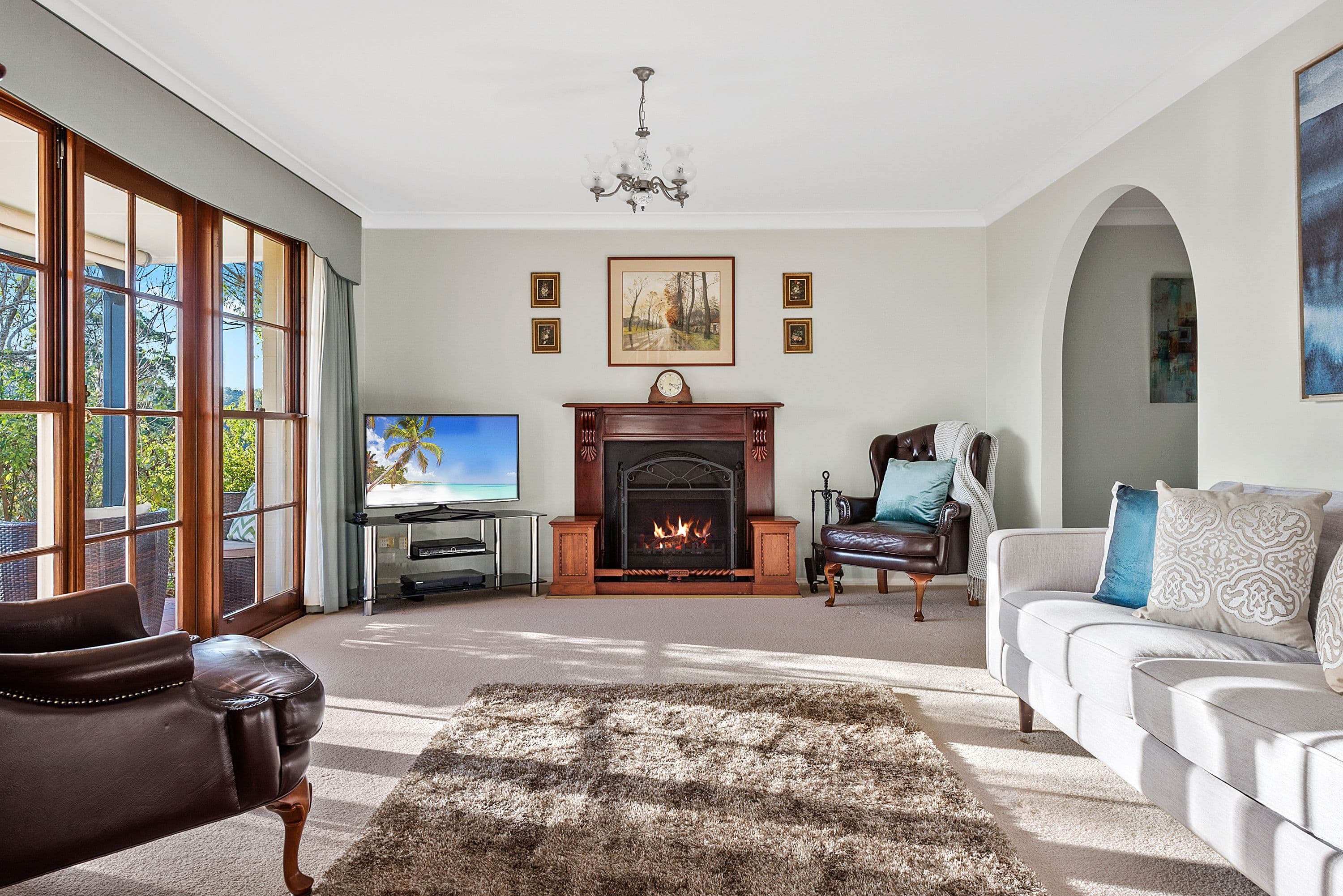12 Silver Crescent, Westleigh - Thumbnail 3