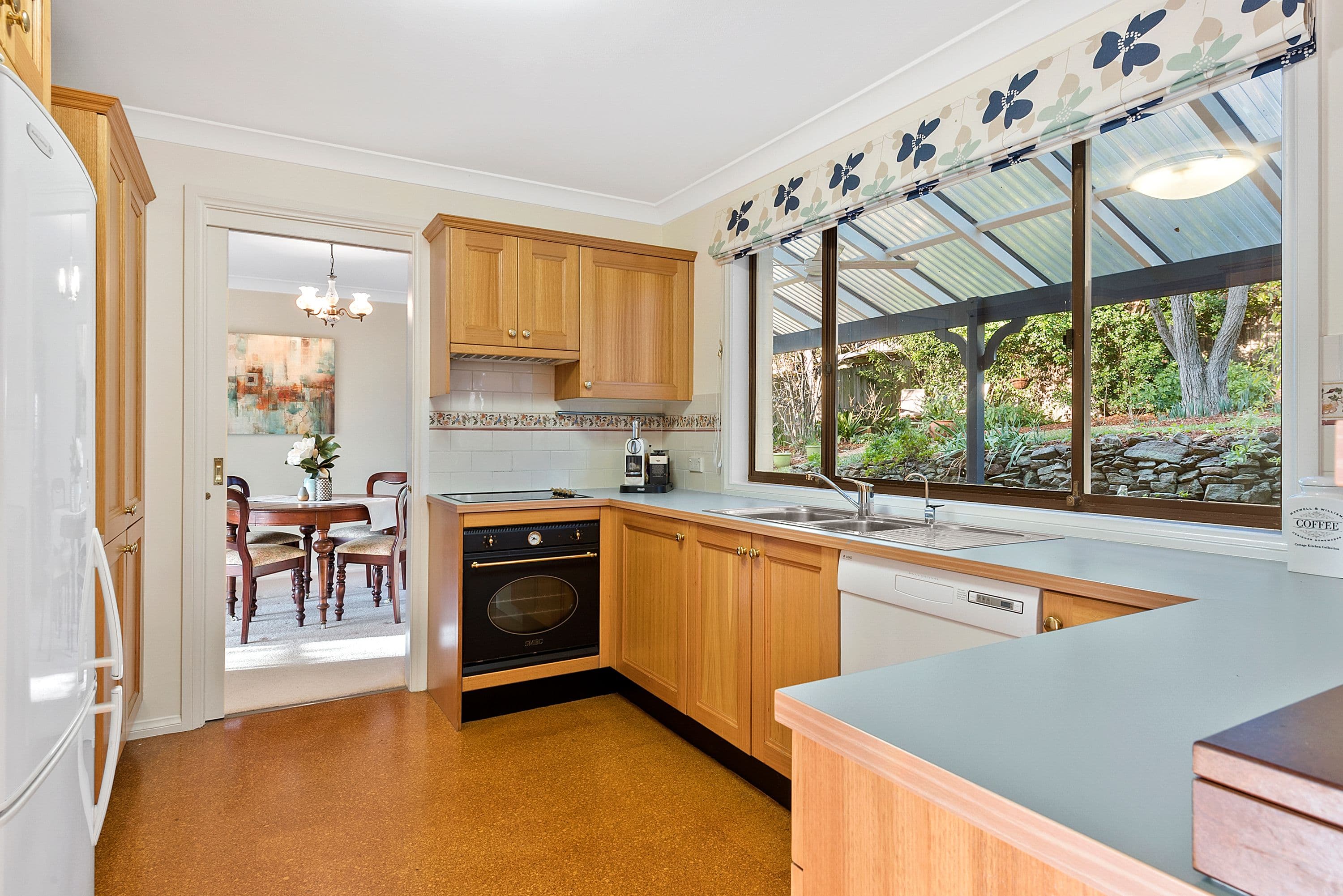 12 Silver Crescent, Westleigh - Thumbnail 4