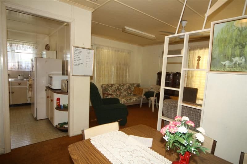 52 Drury Street, DALBY QLD 4405, Dalby - Thumbnail 2