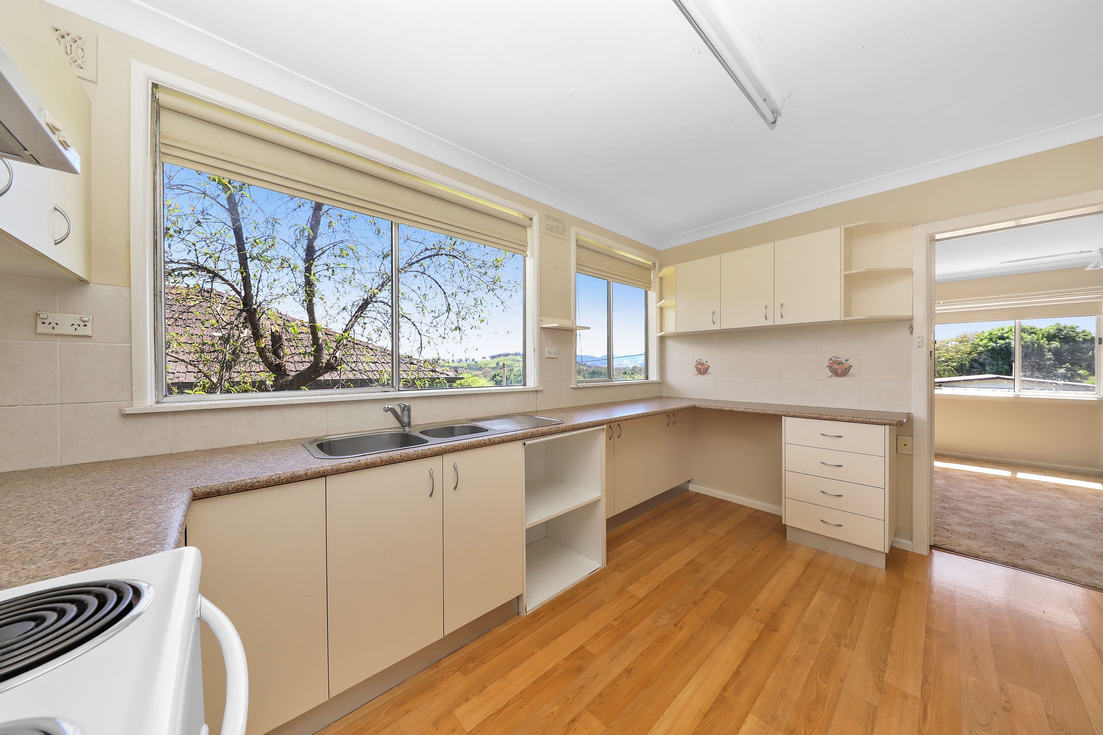 11 Lambie Street, Tumut NSW 2720, Tumut - Thumbnail 4