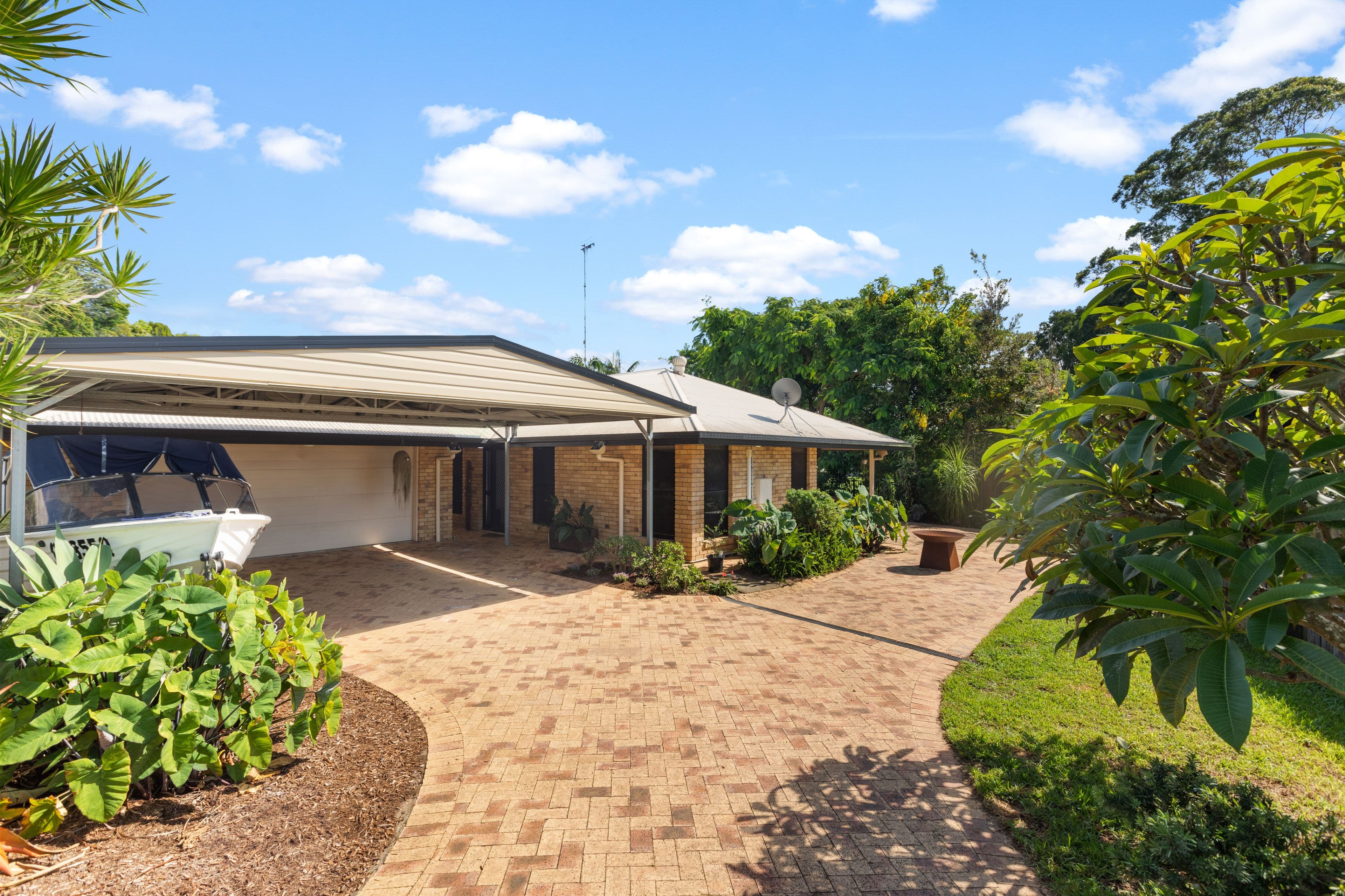 25 Samantha Drive, Bli Bli QLD 4560, Bli Bli - Thumbnail 3
